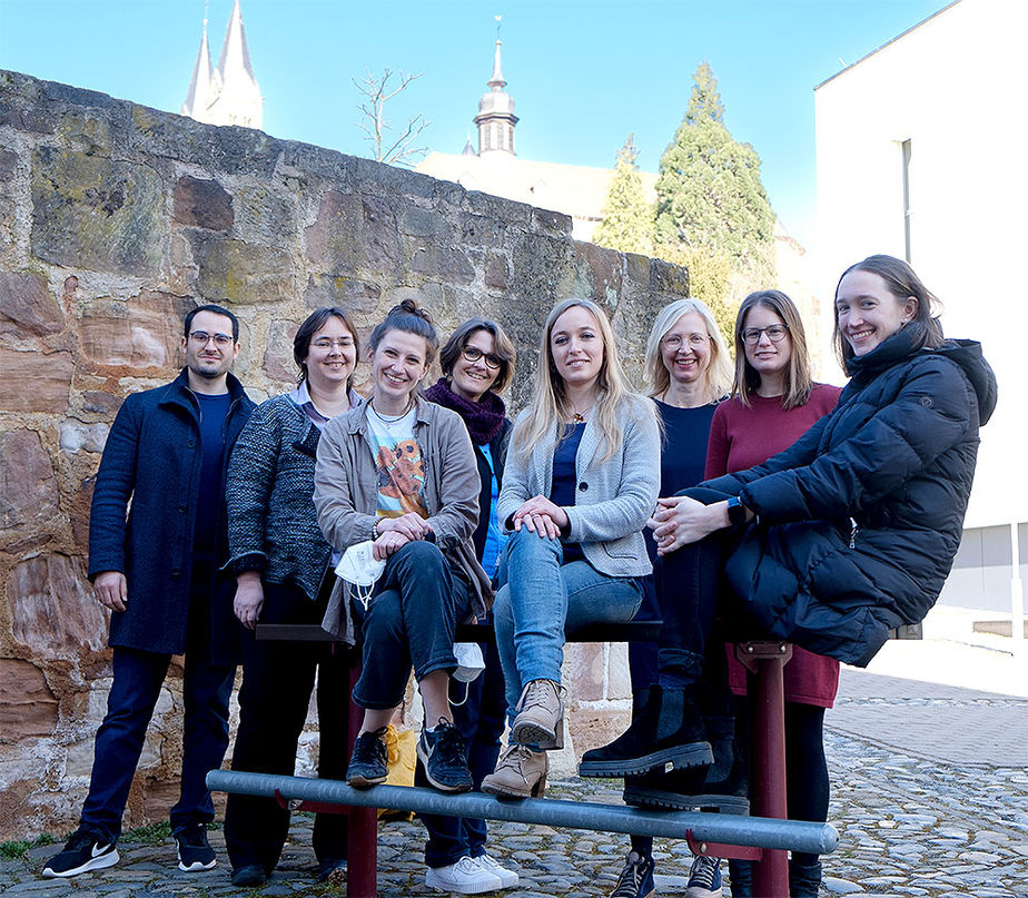 v.r.n.l.: Johannes Fink, Andrea Koucky (Pastoralreferentin, Leiterin der Schulpastoral), Lisa Thiel, Nadine Lowag, Natalie Stei, Tanja Griesel (ev. Schulpfarrerin), Tina Werner, Vanessa Braun 